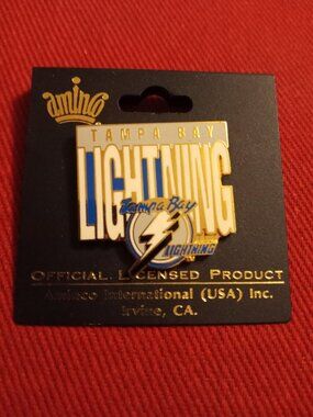 RARE Tampa Bay Lightning Metal and Enamel pin